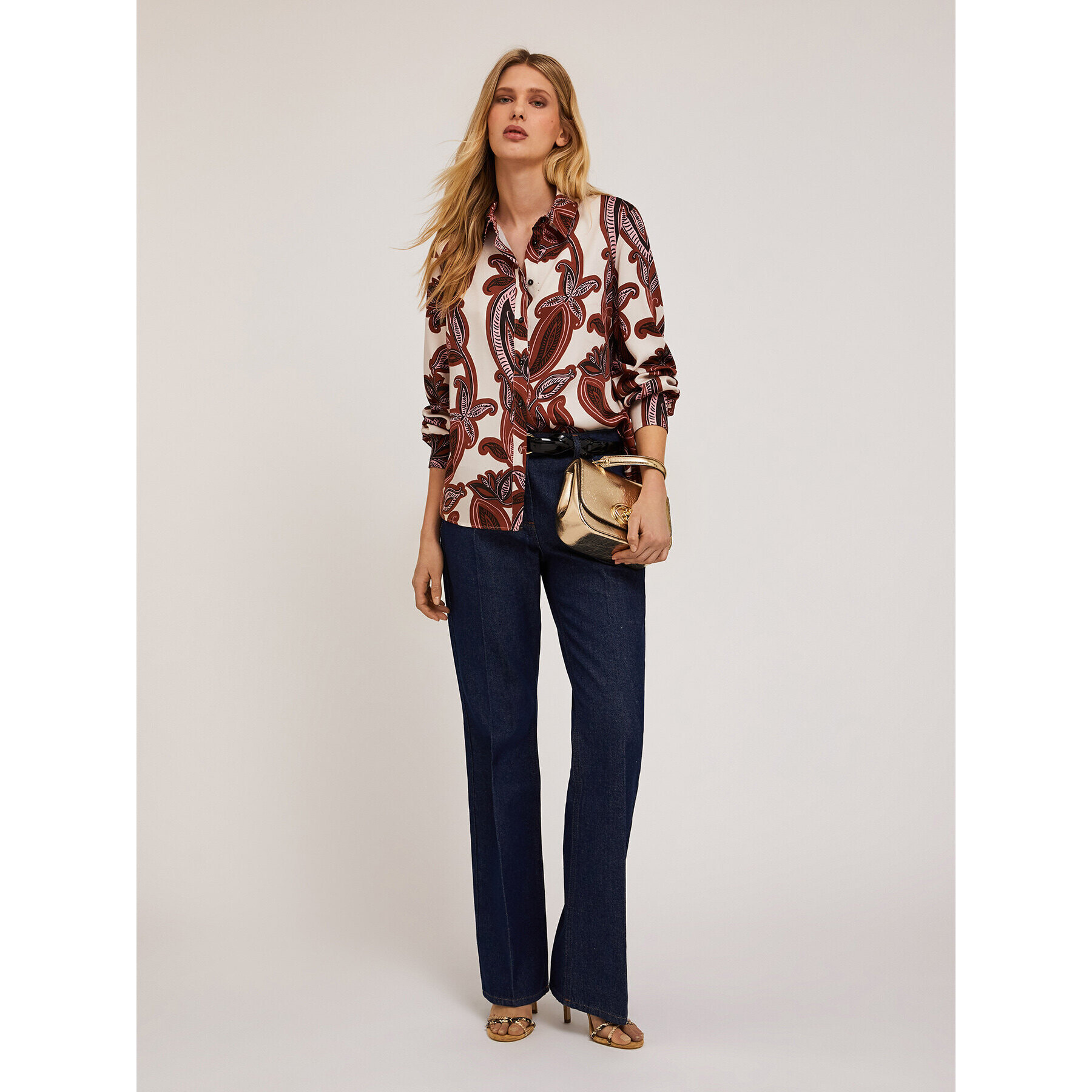 Motivi - Camisa de viscosa con estampado fular - Marrón