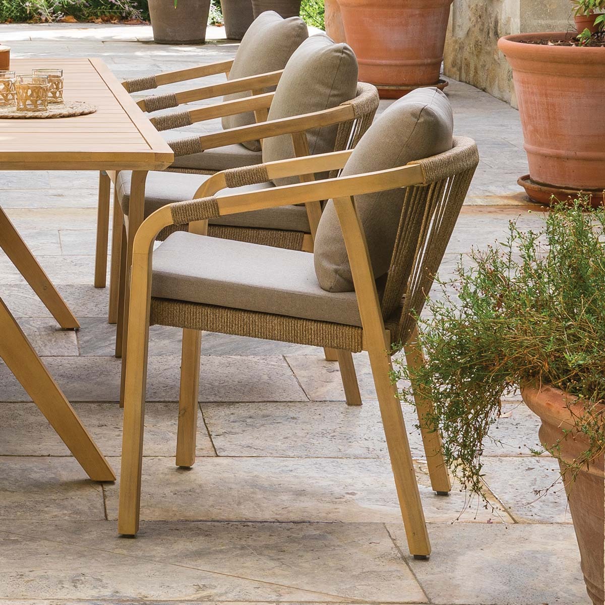 Fauteuil de jardin "Papouasie" en acacia