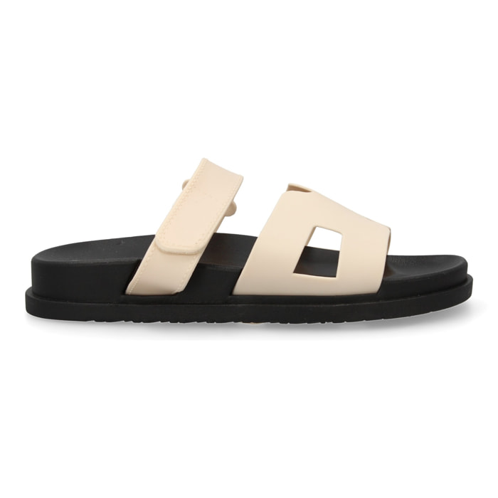 Chanclas de mujer, comodas y elegantes diseño moderno con adorno en la pala