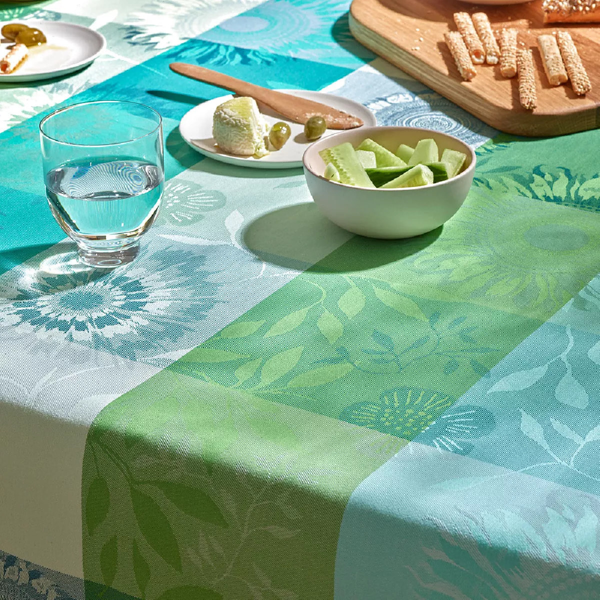 Chemin de table pur coton motif jacquard vert Mille tournesols chlorophylle