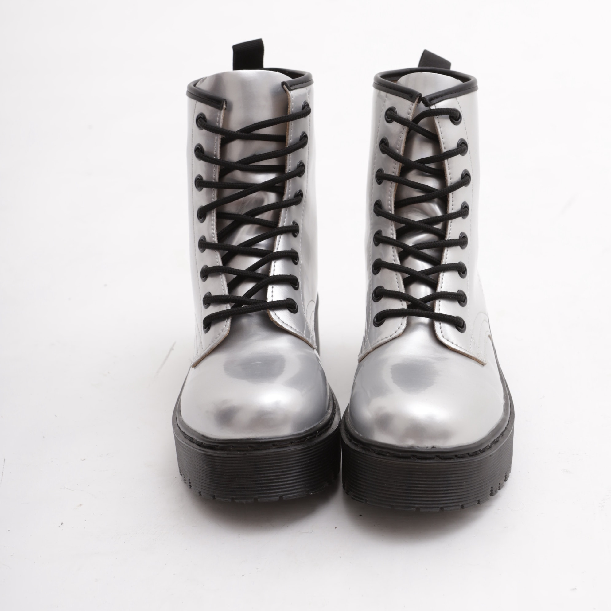 ANFIBIO 8 BUCHI PLATFORM ARGENTO