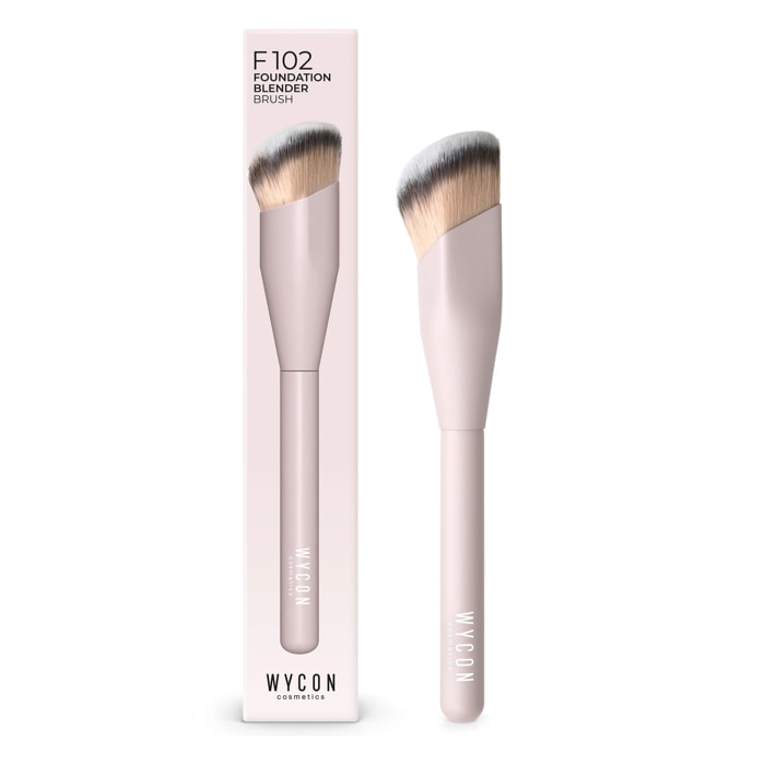 F102 FOUNDATION BLENDER Pennello viso ideale per fondotinta liquidi ed in crema.