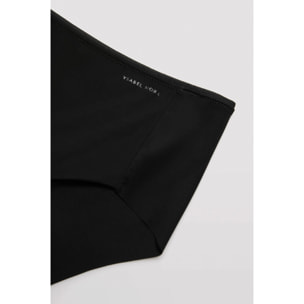 Mutandina contenitive con finiture nere invisibili