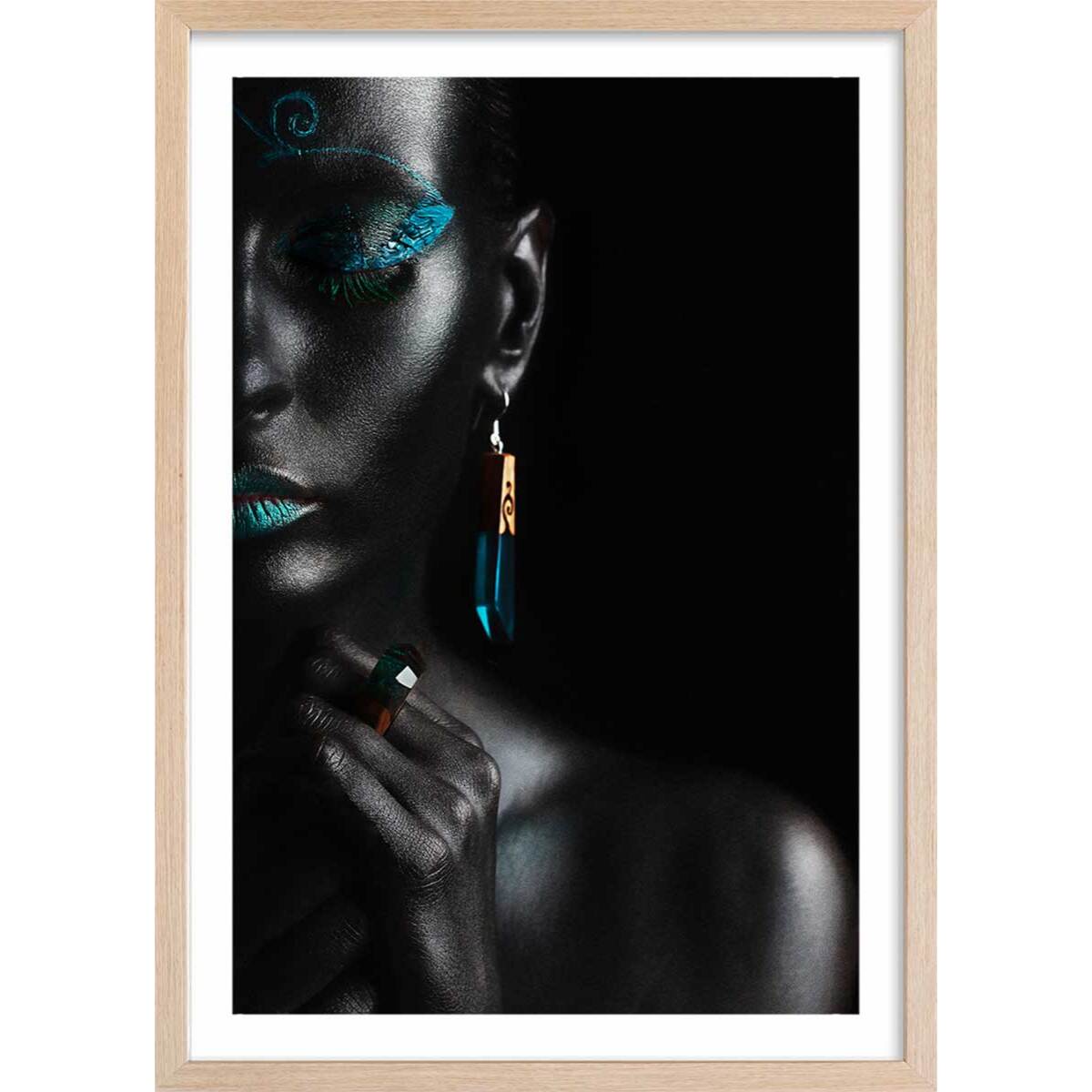 Affiche photo d'art girl turquoise Affiche + cadre en bois - Chêne