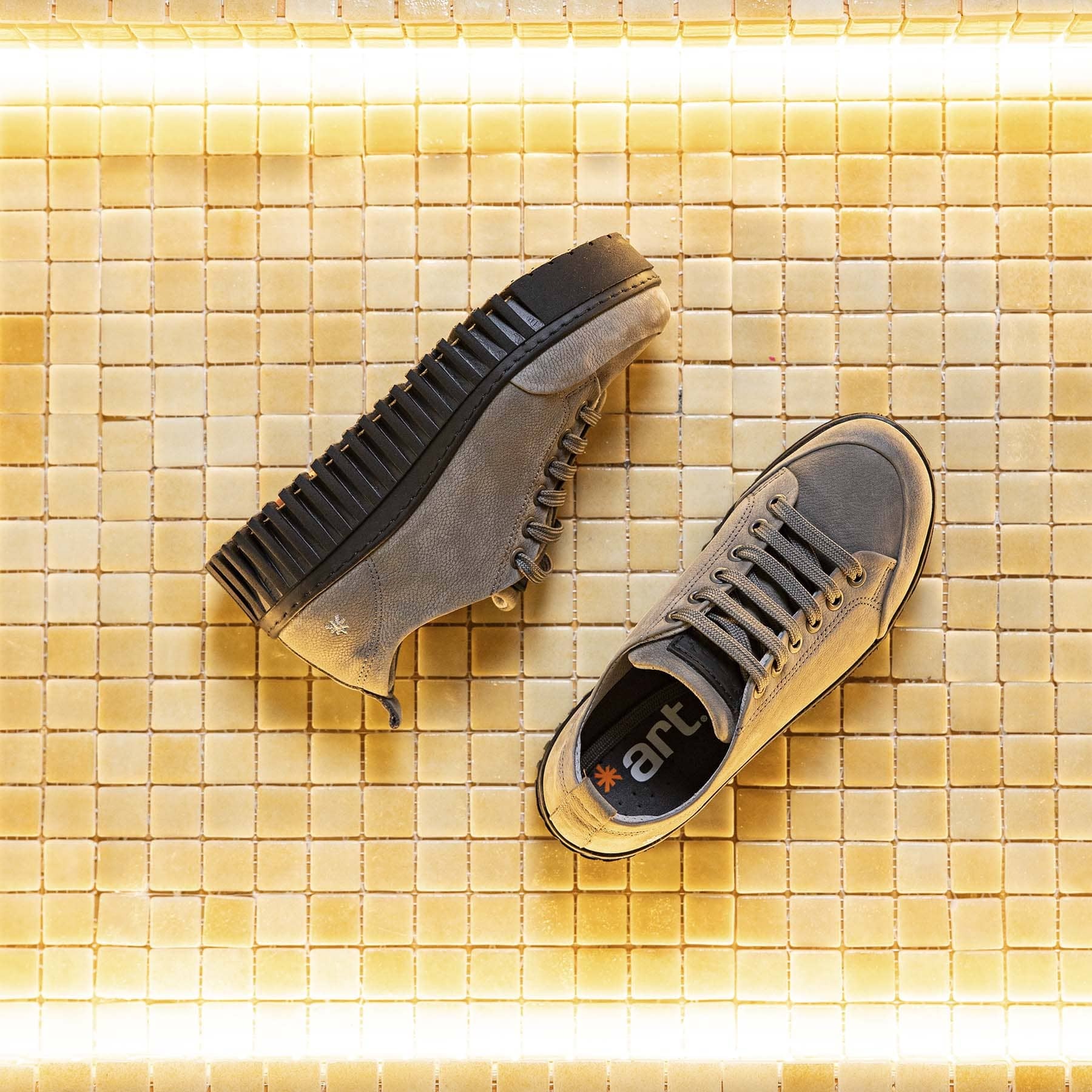 Zapatillas 1535 NAPPA BLACK/BRIGHTON color Black