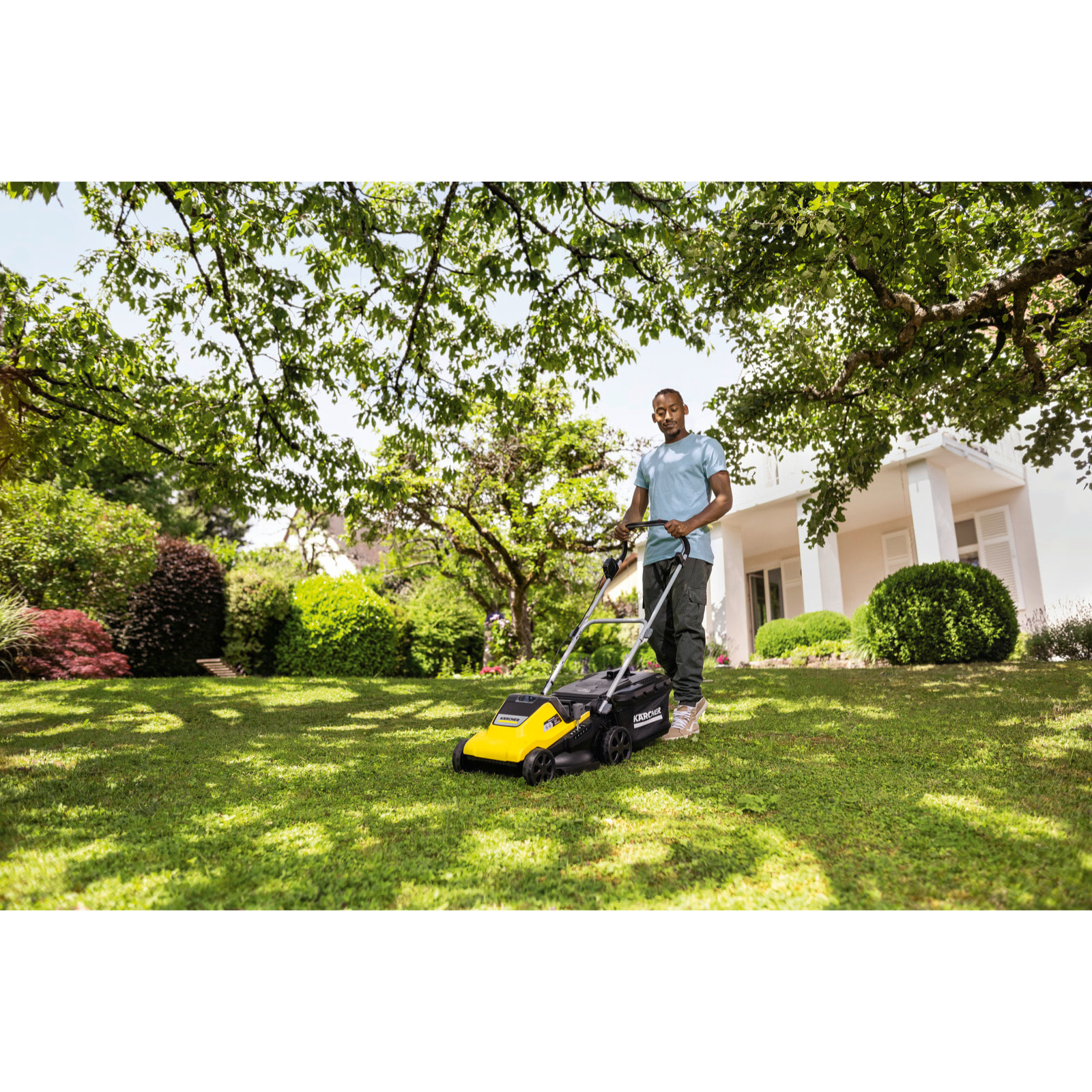 Tondeuse à gazon sans fil 36 V Karcher LMO 4-18 Dual avec 2 batteries 18V-5Ah- moteur brushless- autonomie 450 m²- coupe 37 cm