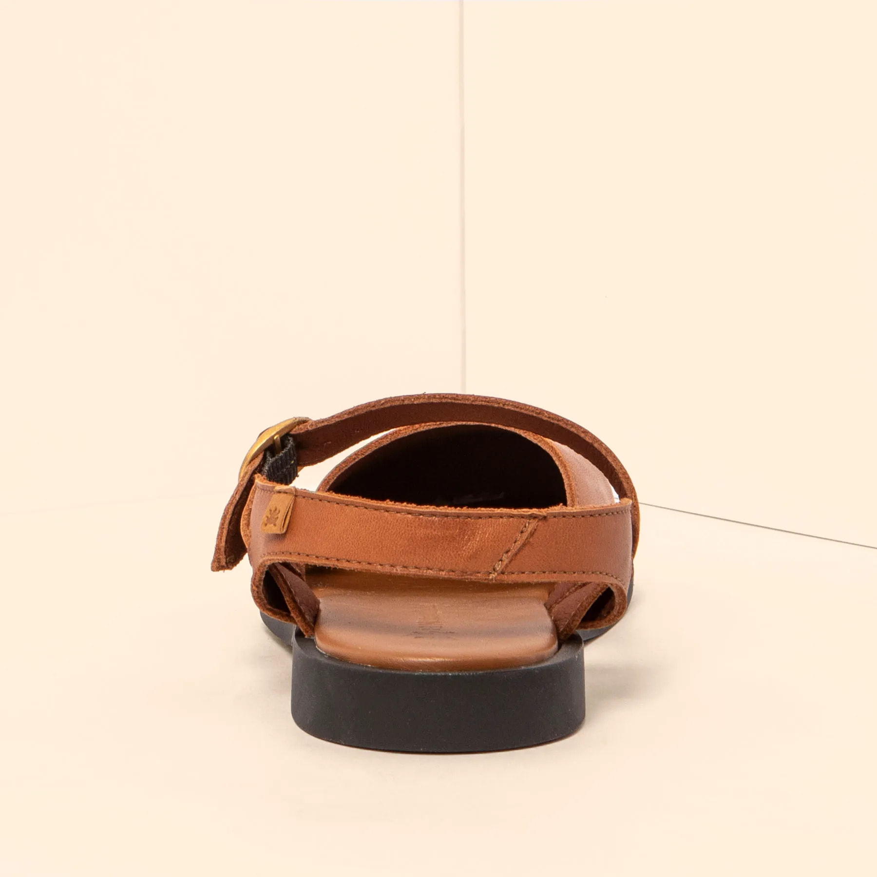 Sandalias N5874 SOFT NAPPA CUERO/ ARENISCA color Cuero