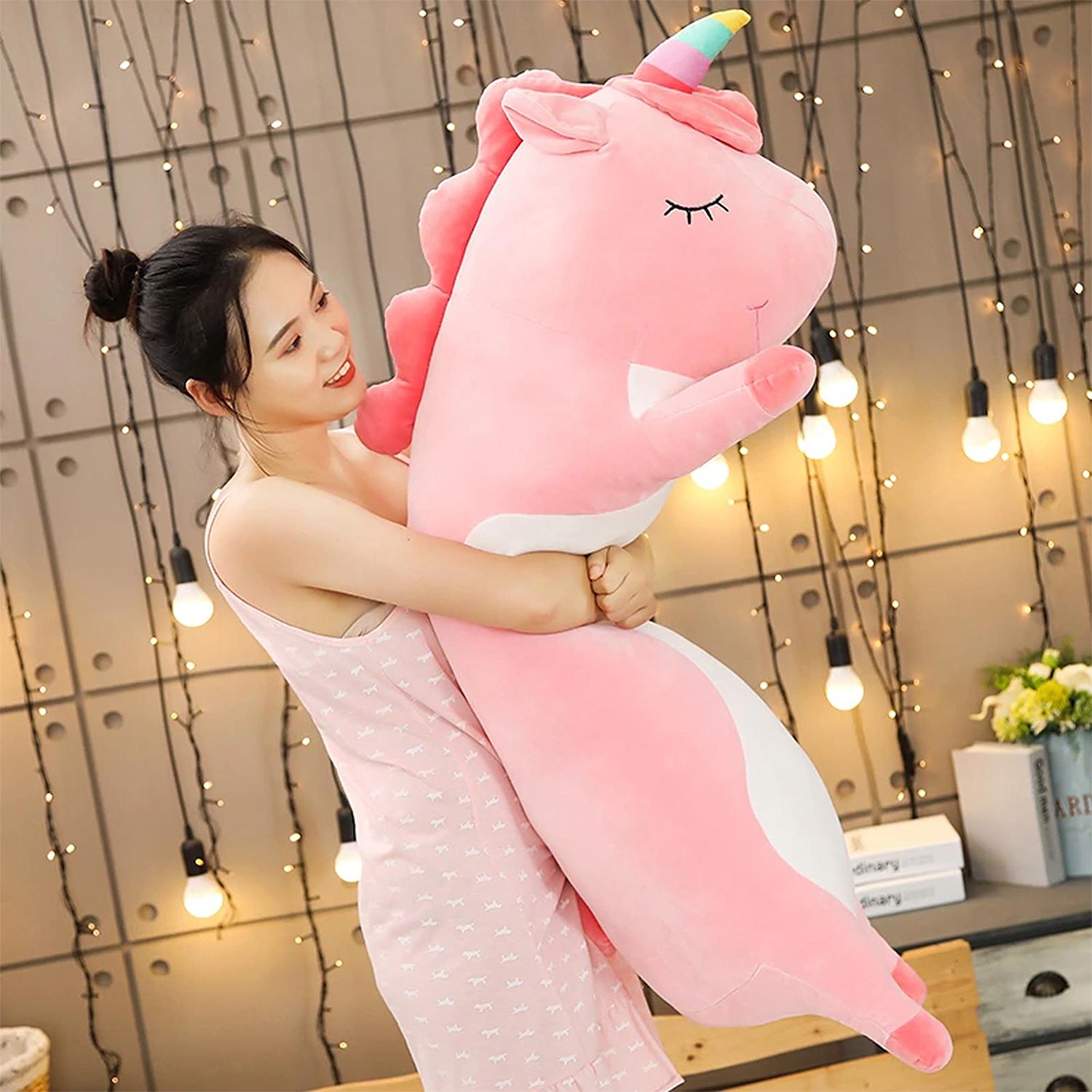 Almohada extrasuave y mullida diseño Unicornio 90cm.