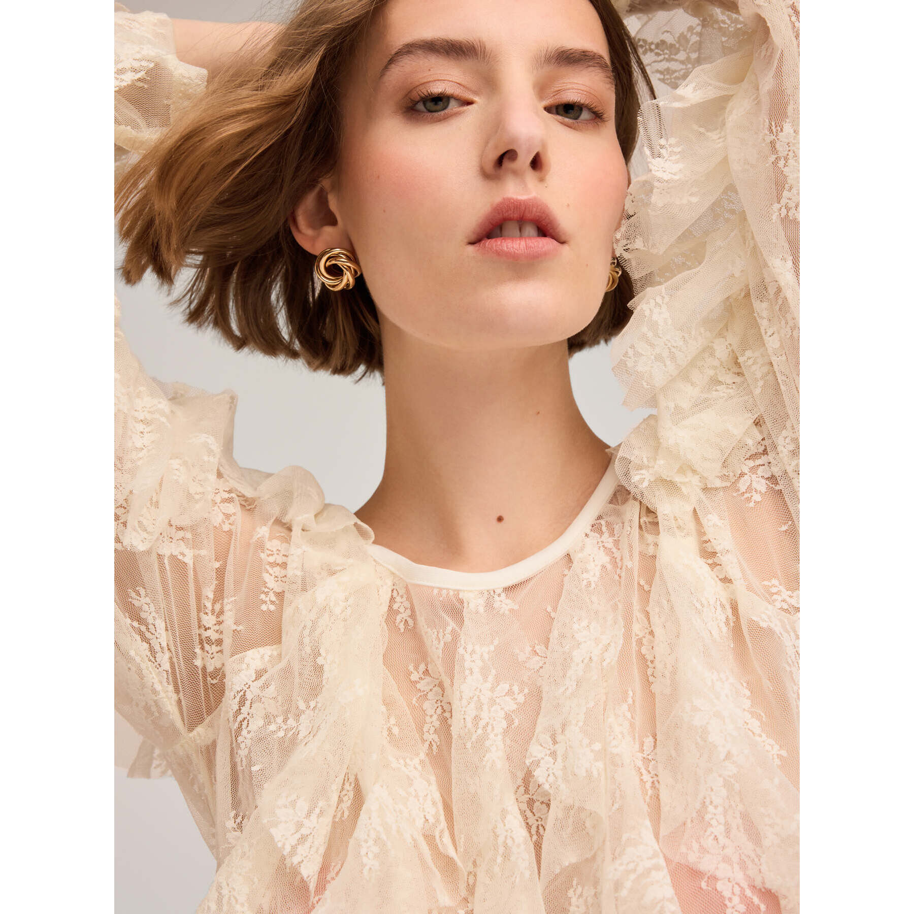 Motivi - Blusa de manga larga de encaje con volantes - Blanco