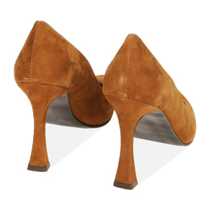 Décolleté cognac in camoscio, tacco 10 cm