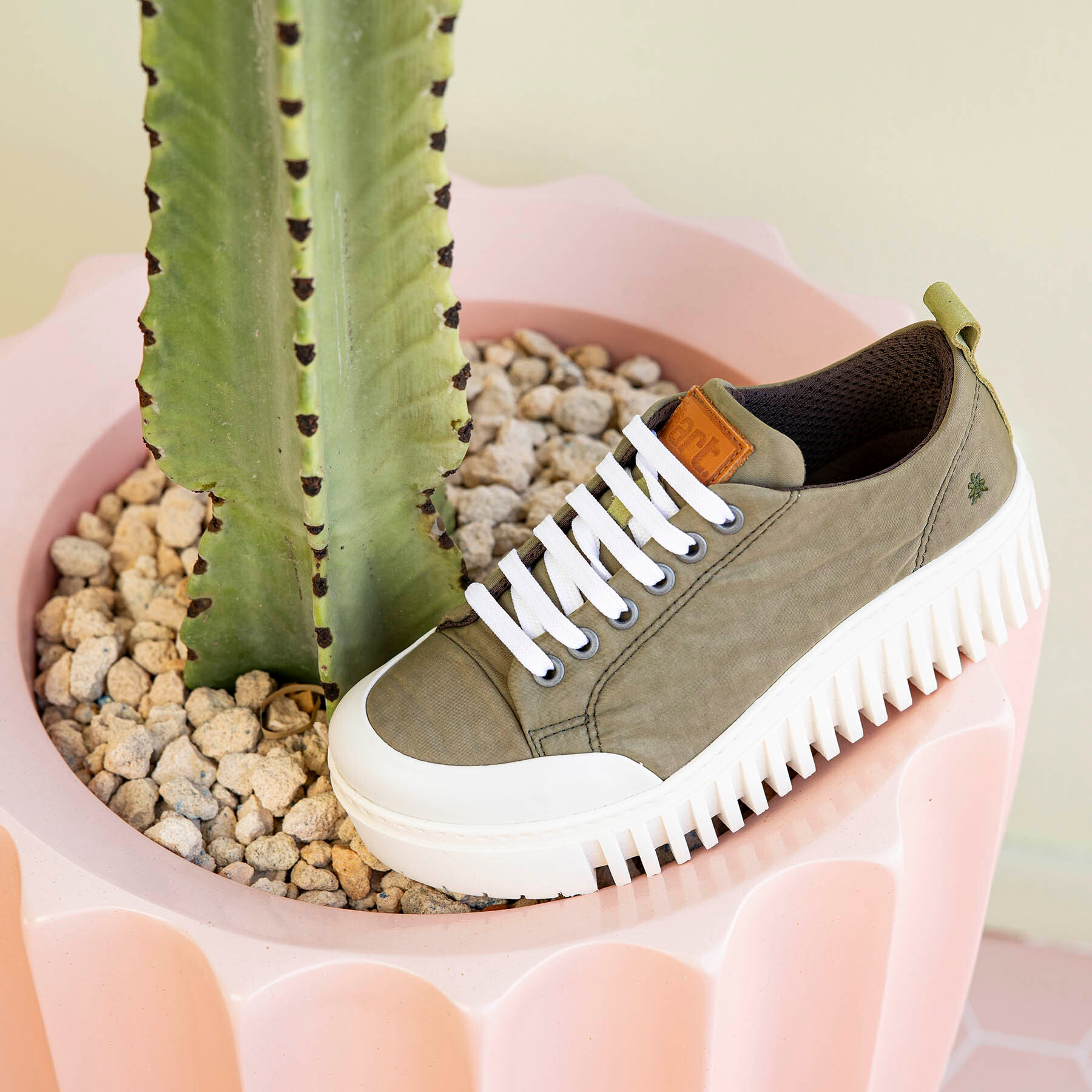 Zapatos 1534 NYLON SAND/BRIGHTON color Sand