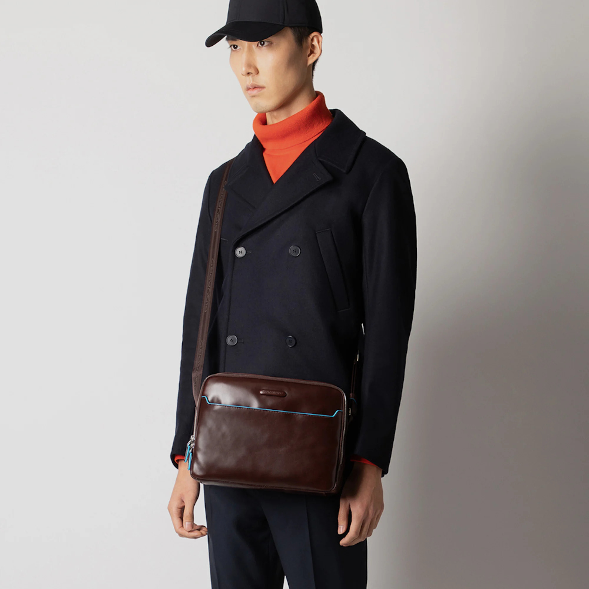 Piquadro Tracolla crossover a due scomparti