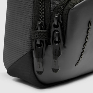 Piquadro Tracolla porta iPad®mini in tessuto riciclato e materiale bio-based con protezione RFID