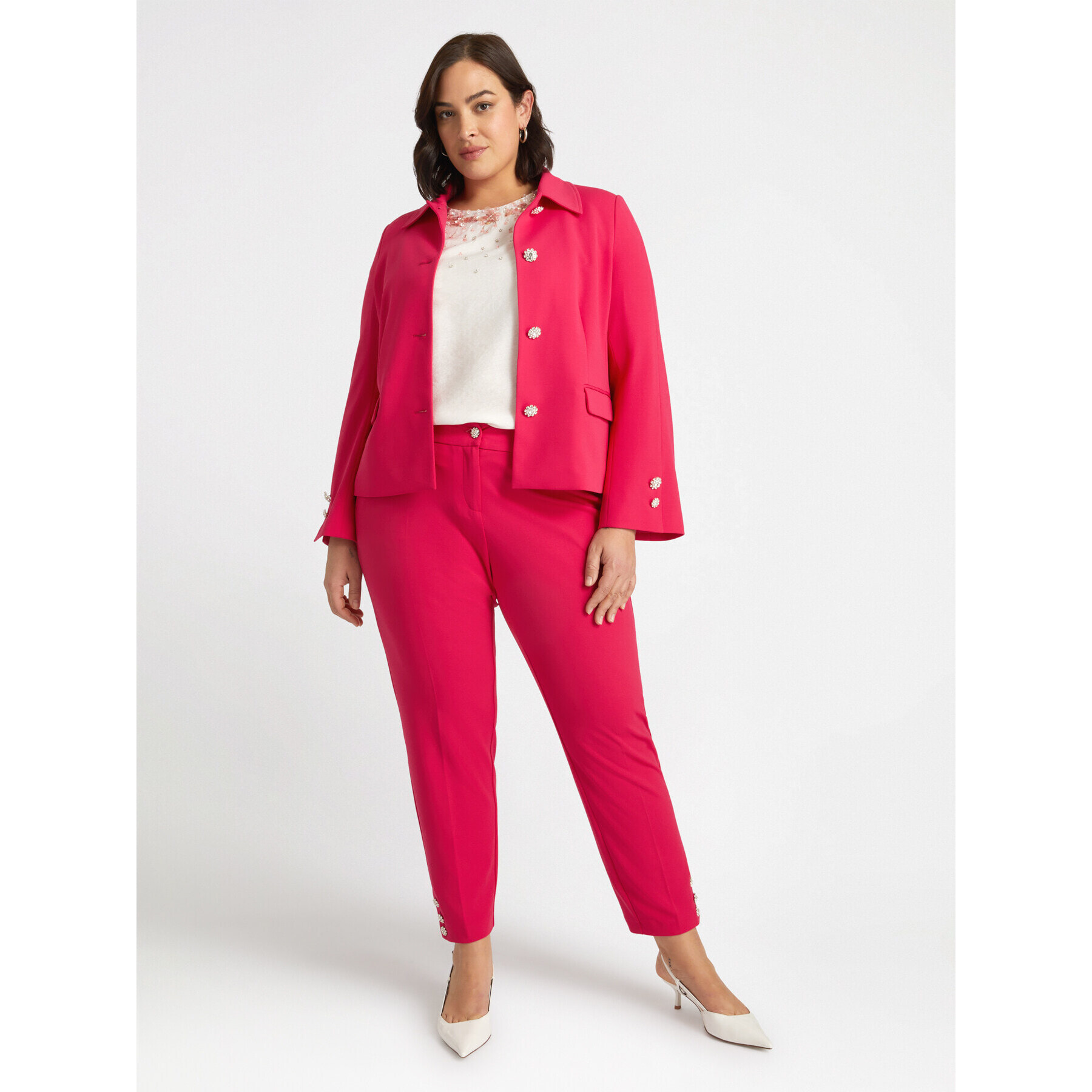 Fiorella Rubino - Giacca con colletto e bottoni gioiello - Rosso