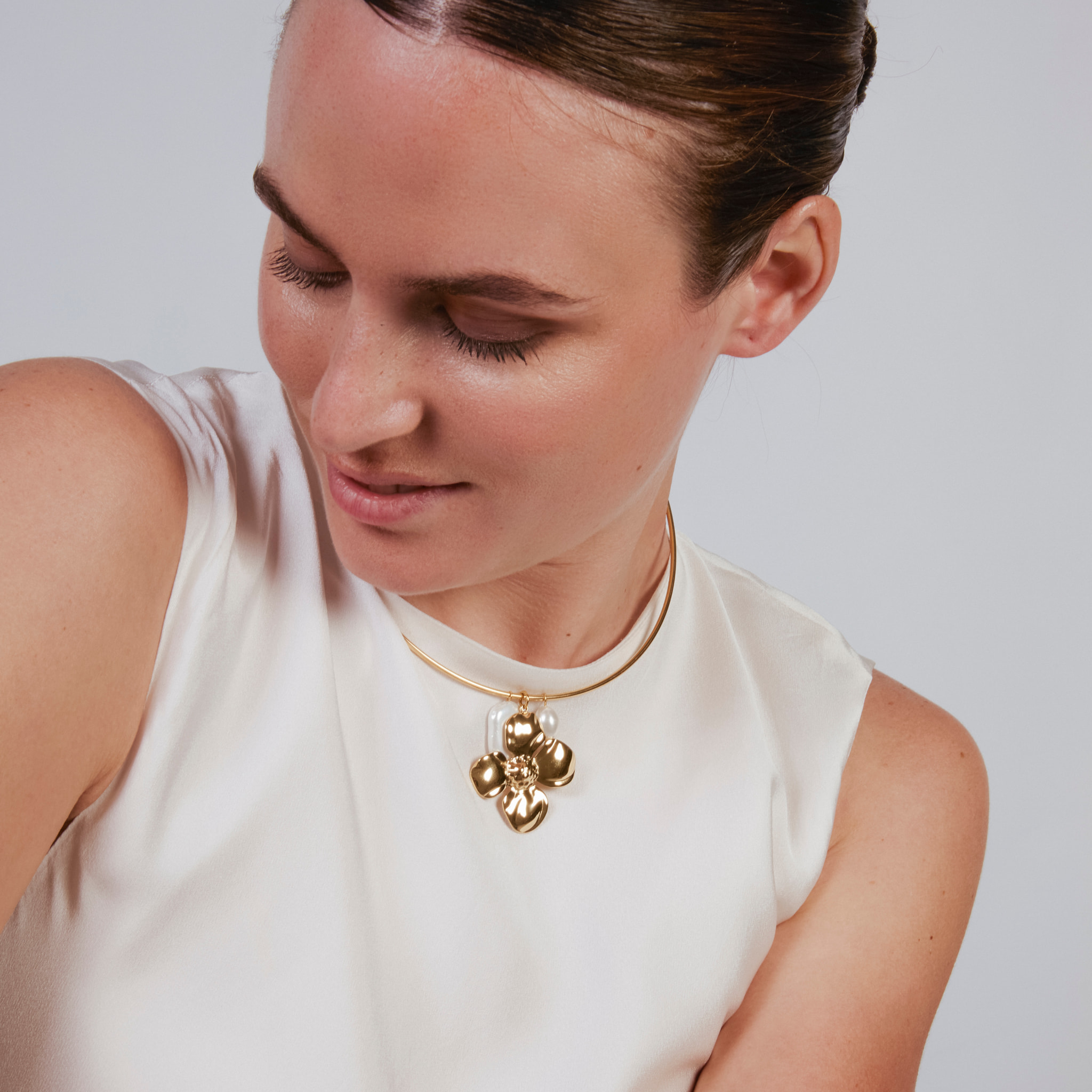 Collar Kuadoc acabado oro amarillo 18k