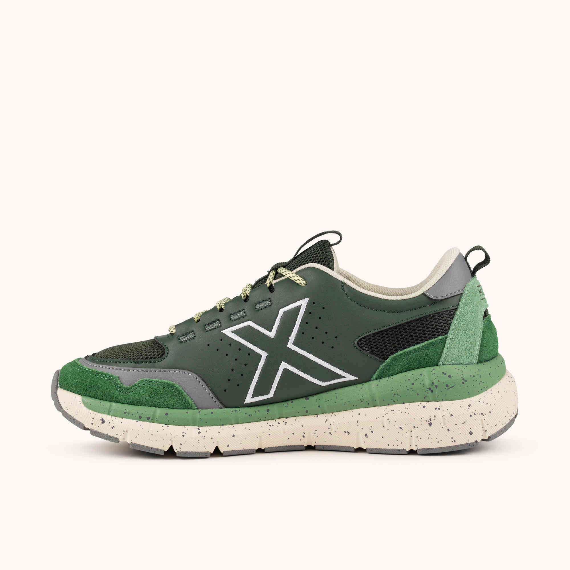 MUNICH KAVA 31 Zapatilla Deportiva de Estilo Urbano Verde Oscuro