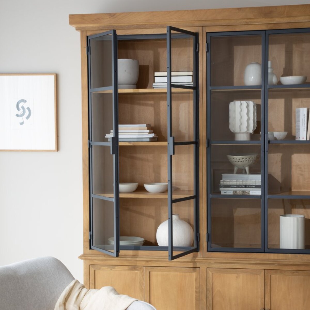 Vitrine Parma -bois massif de manguier et métal-couleur provence naturelle 158 x 210 x 40 cm