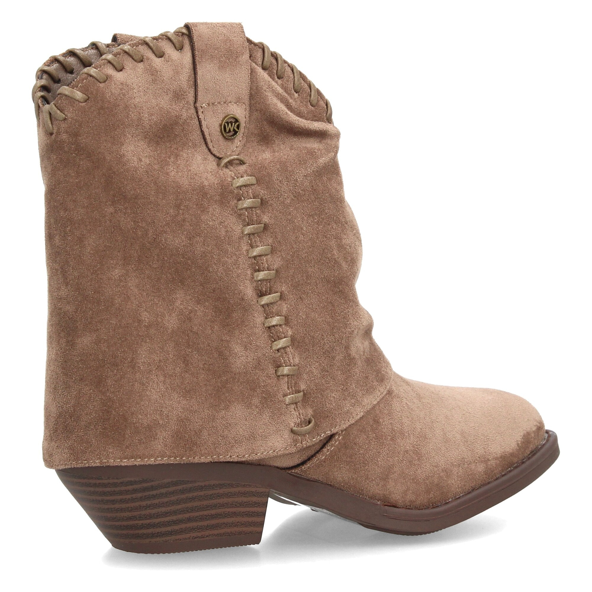 Botines cowboy con costuras decorativas