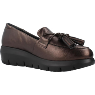 Zapatos Confort Mujer de la marca STONEFLY  modelo PLUME 19 LAMINATED LTH BRONCE
