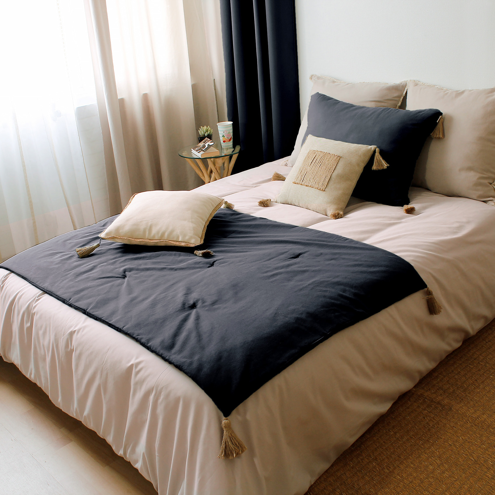 Edredon Panama avec pompons en jute - Noir