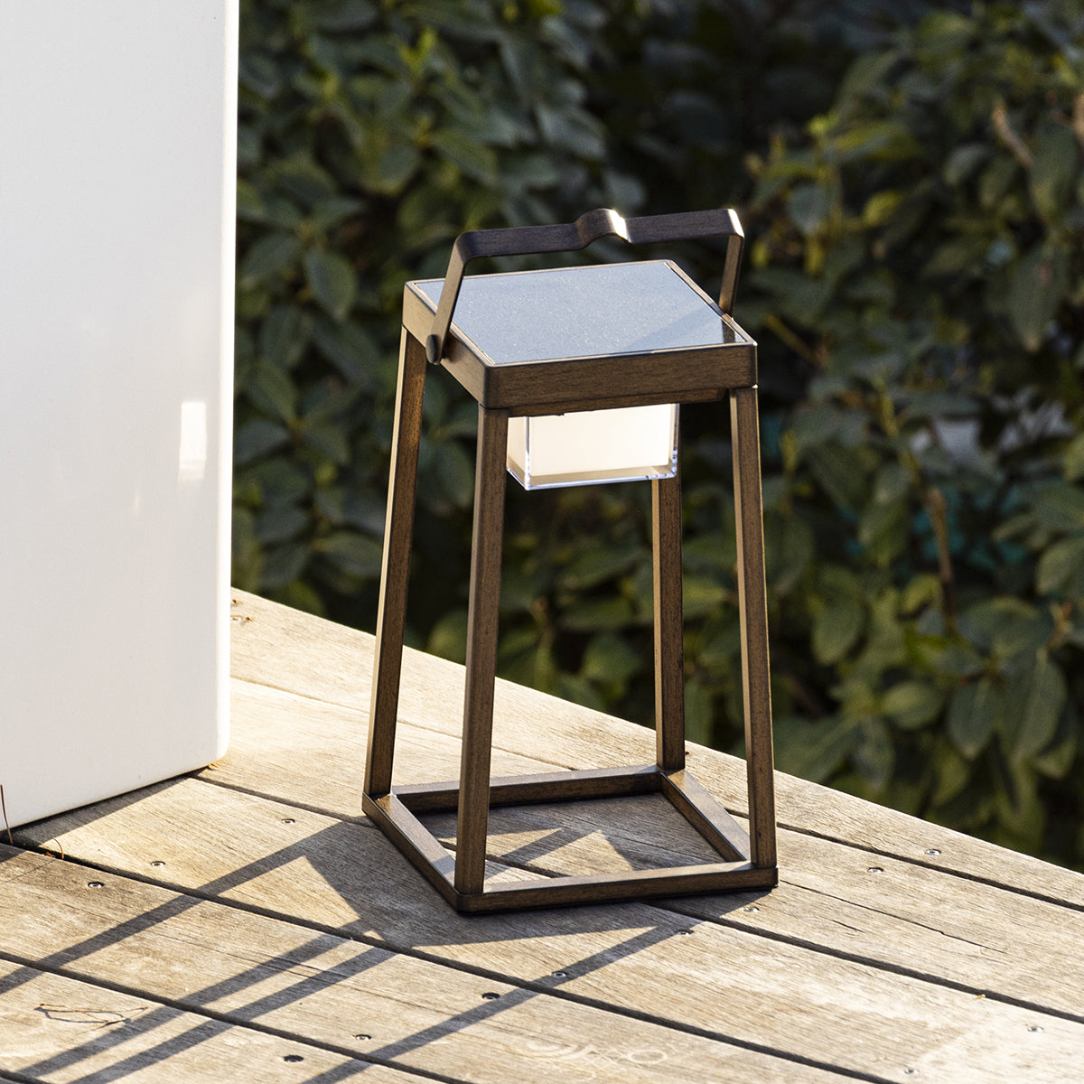 Lanterne solaire effet bois VERONA H30cm