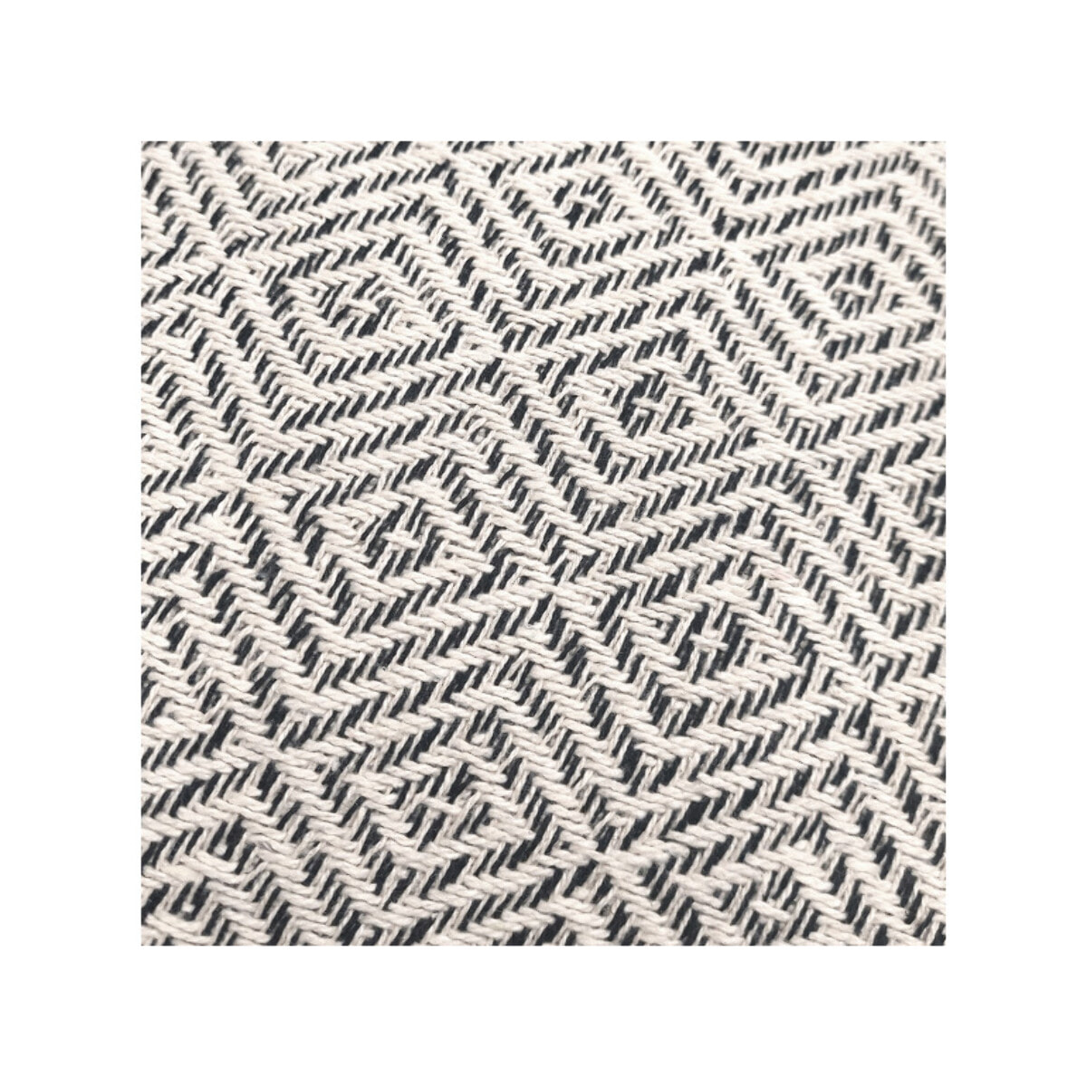 Coussin en coton brodé carré 40 x 40 cm motifs diamants - DIAMS