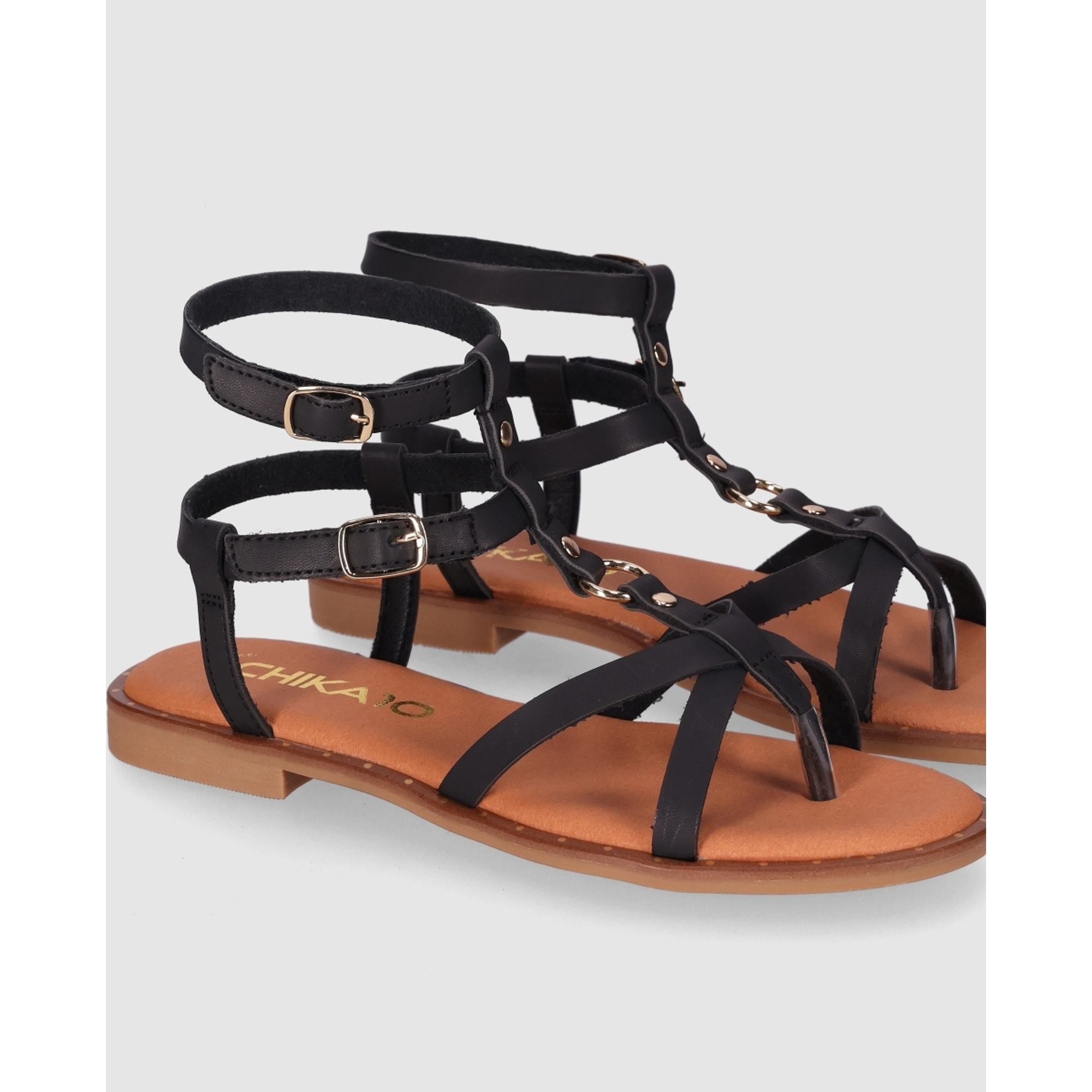 Sandalias de Piel - Negro - Tacón: Bajo