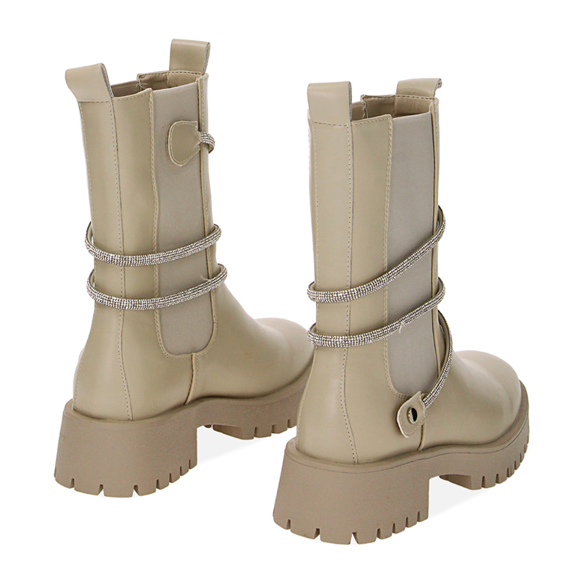 Botas de crema con diamantes