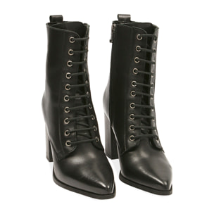 Ankle boots neri in pelle, tacco 9 cm