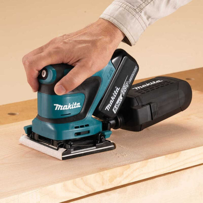 Ponceuse vibrante 18v 112x102 mm-MAKITA - Avec 2 batteries 18V 5,0Ah - chargeur - MAKPAC - DBO480RTJ