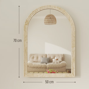 Espejo de Pared Arqueado, Espejo de Baño 60x90 cm con Marco de Imitación de Piedra de 3 Niveles, Estilo Moderno, para Salón, Dormitorio, Entrada y Pasillo, Beige