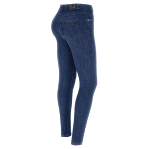 Jeans skinny vita regular in denim sostenibile