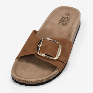 Sandalias planas cuero con hebilla metálica