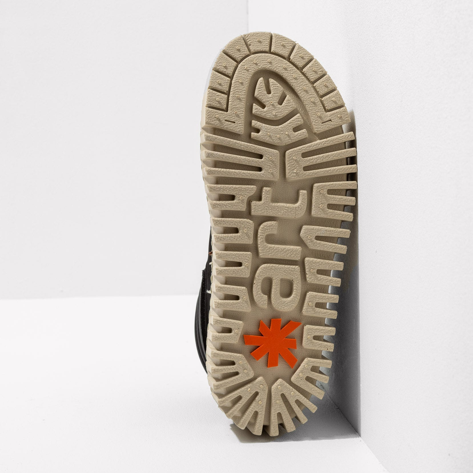 Botines 1532 NOBUCK-W BLACK/BRIGHTON color Black