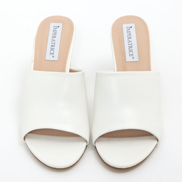 Sandali in simil pelle con tacco alto comodo