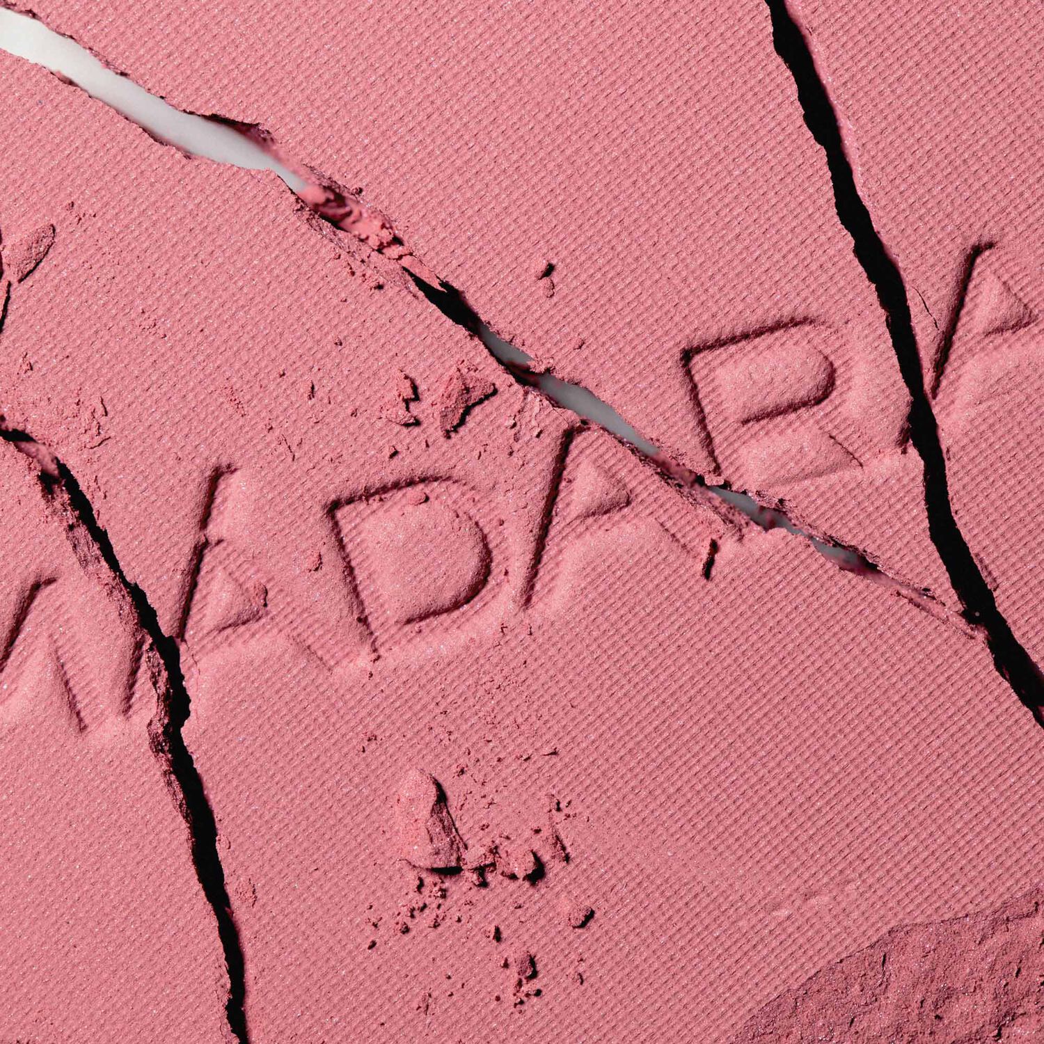 Magnetic Blush - Fard à Joues Minéral Fini Satiné Mat