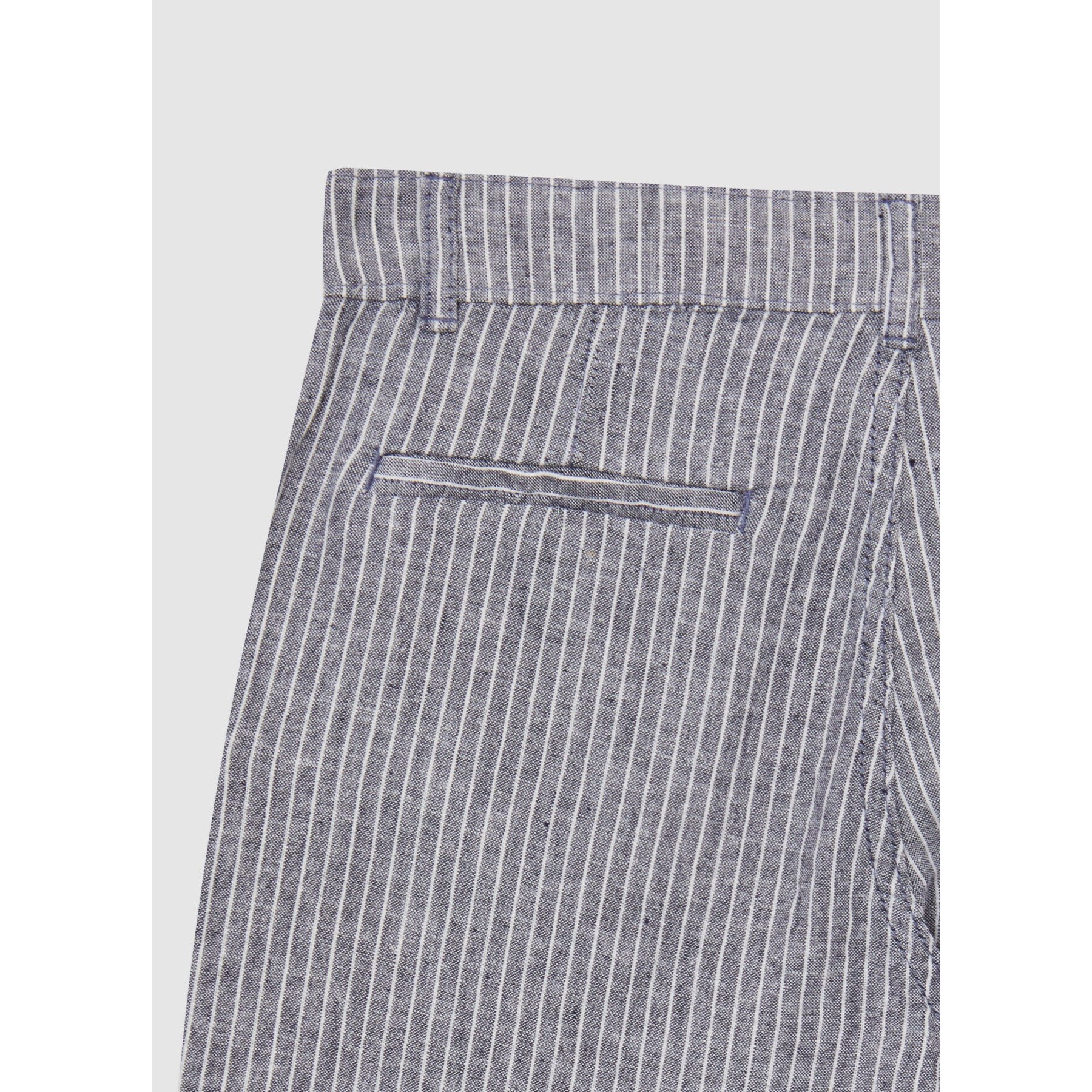 Pantaloncini in lino righe