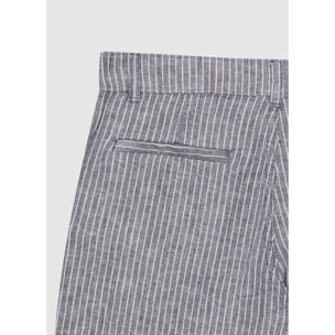 Pantaloncini in lino righe