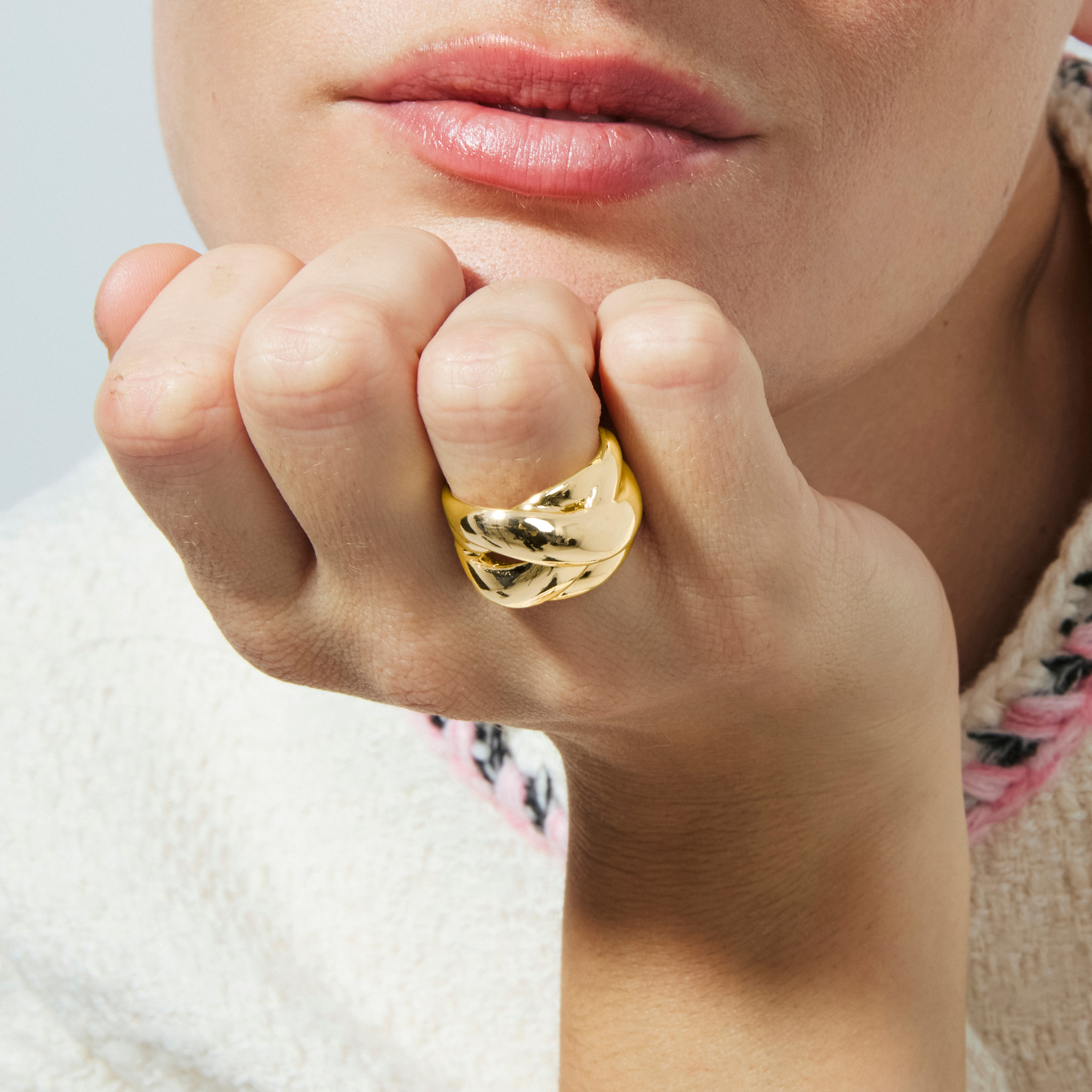Anillo Xolit acabado oro amarillo 18k