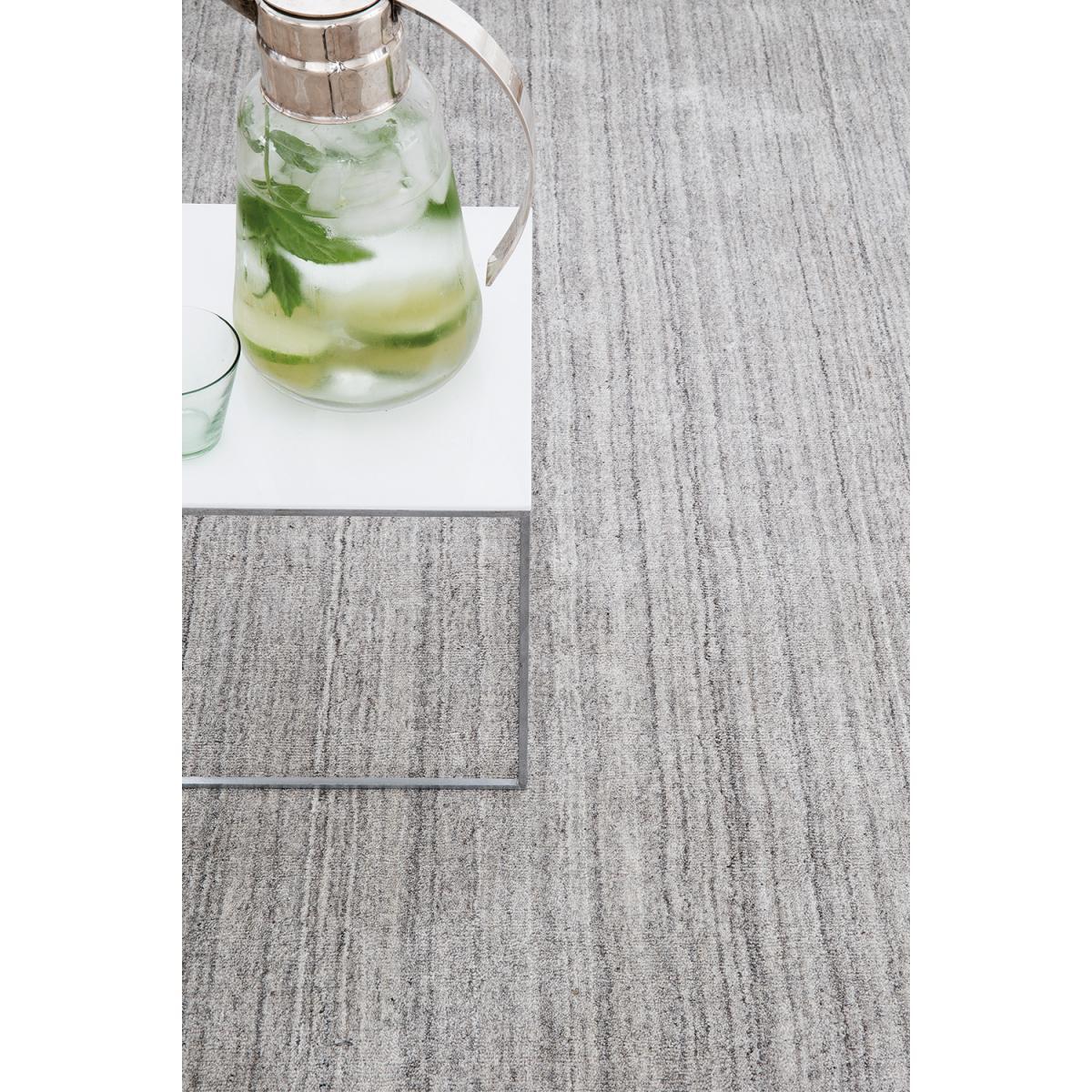 Tapis salon et chambre fait main en viscose motif uni NIQUI