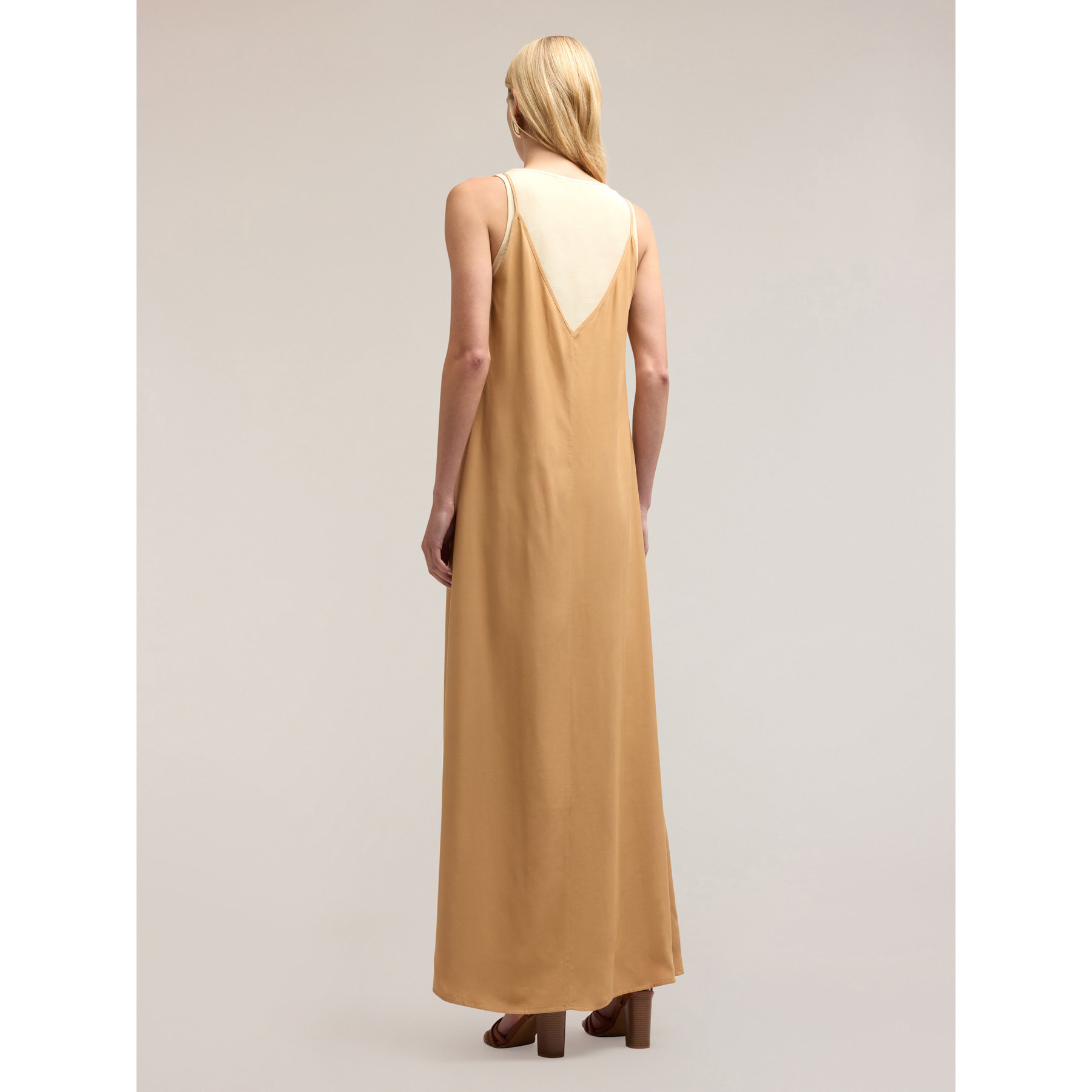Motivi - Vestido largo doble de viscosa - Beige