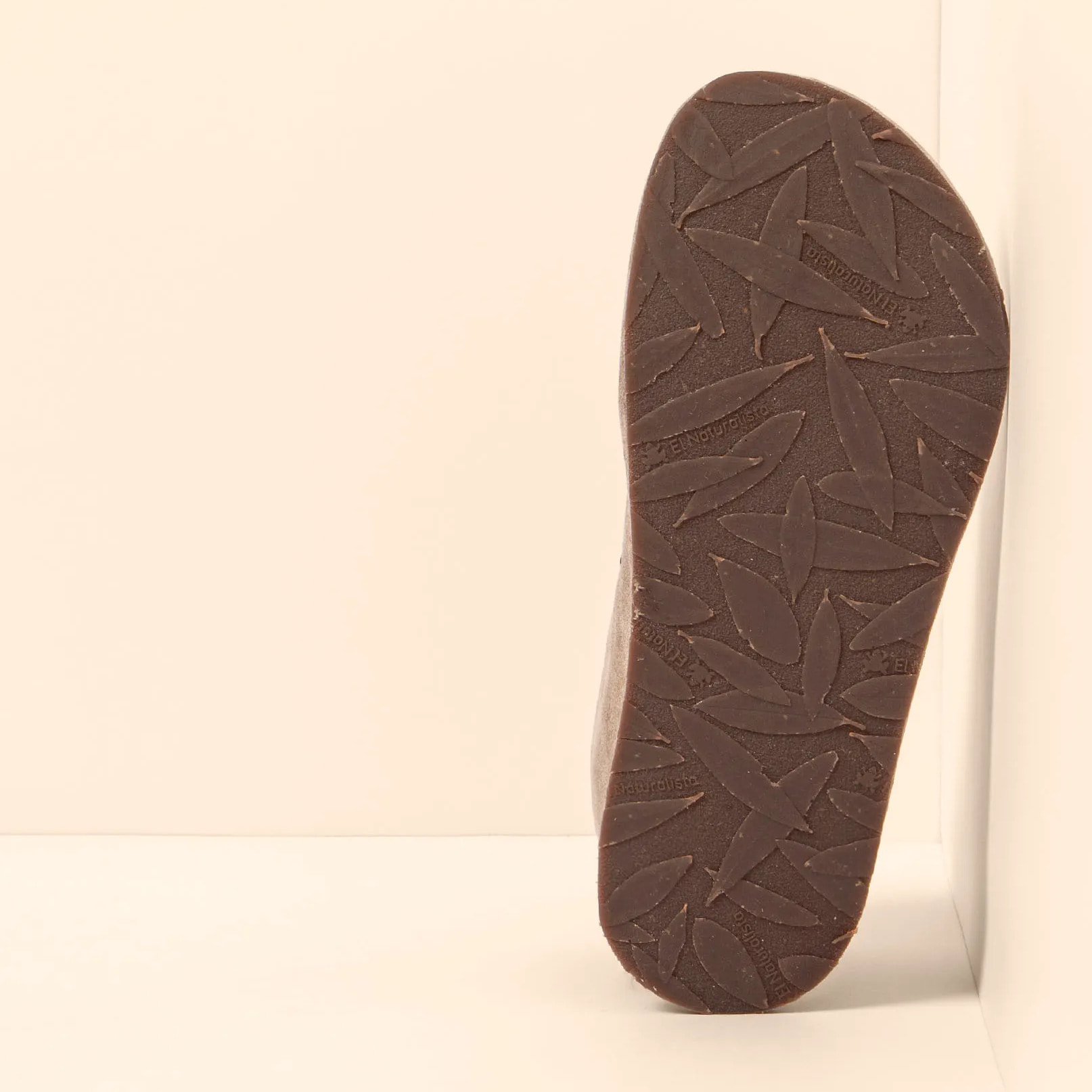 Botines N5672 SILK SUEDE TAUPE/ BARE color Taupe