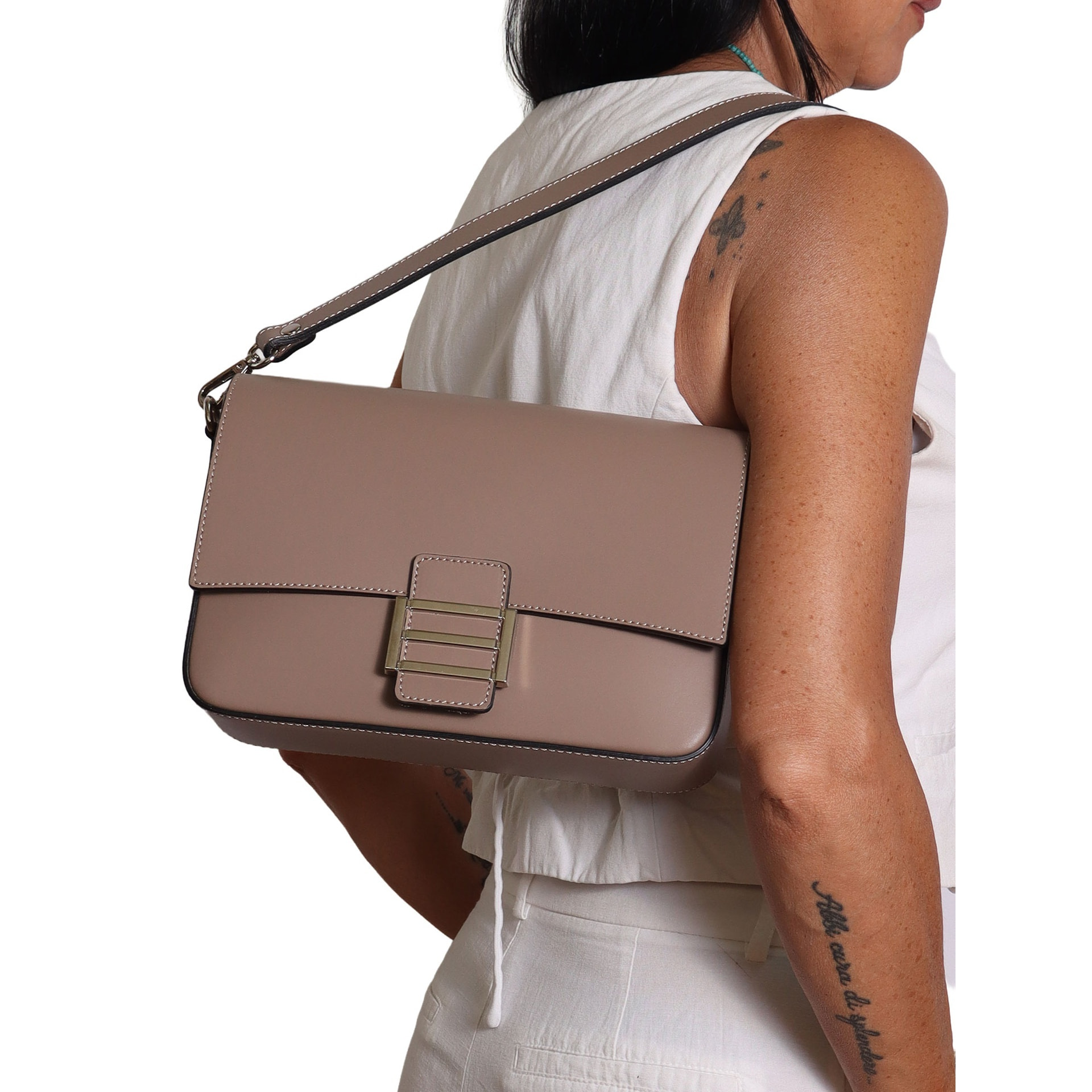 Gave Lux Borsa a tracolla