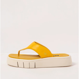 Sandalias 1852 NAPPA YELLOW/ MALAGA color Yellow