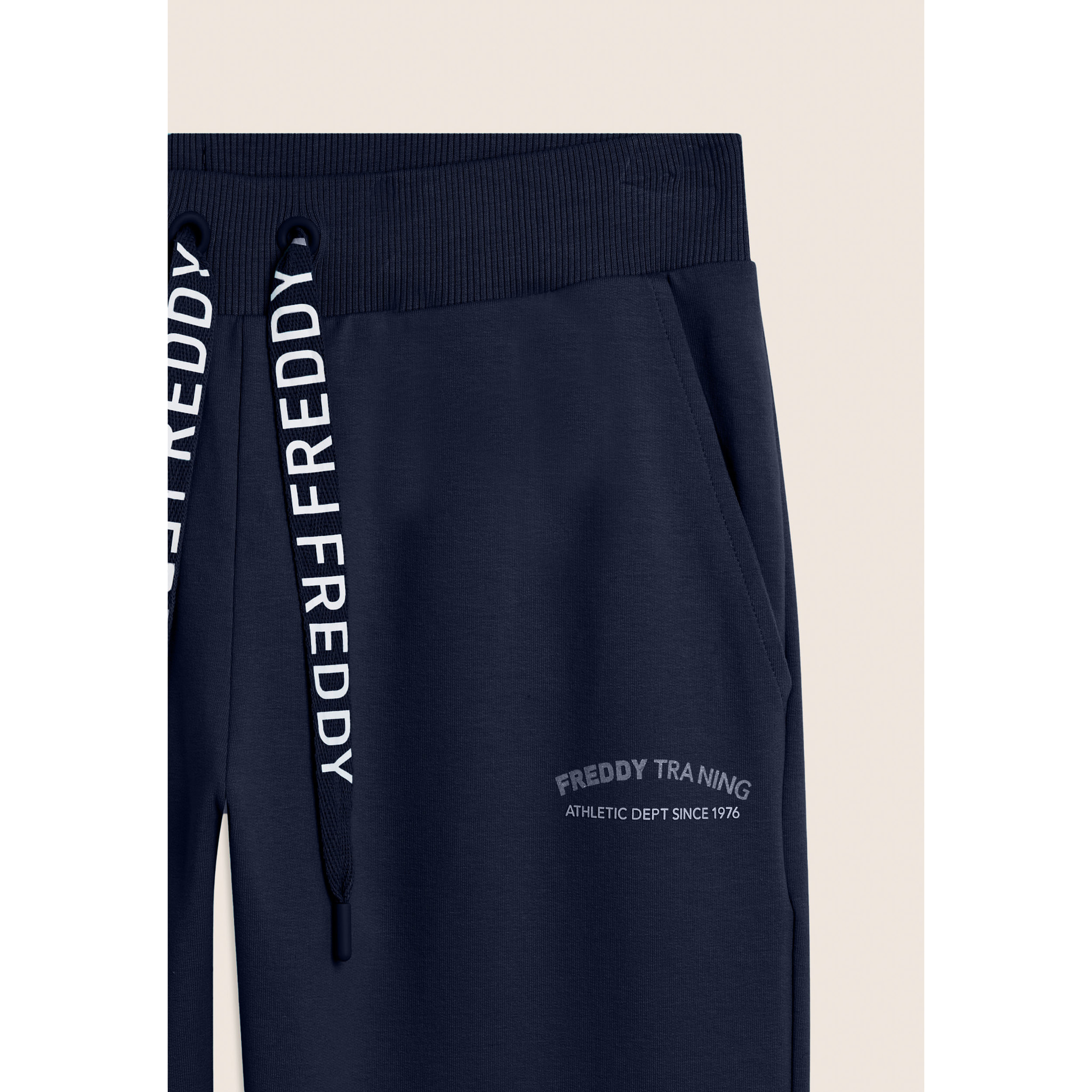 Pantaloni 7/8 con Spacchi Laterali sul fondo e Logo FREDDY