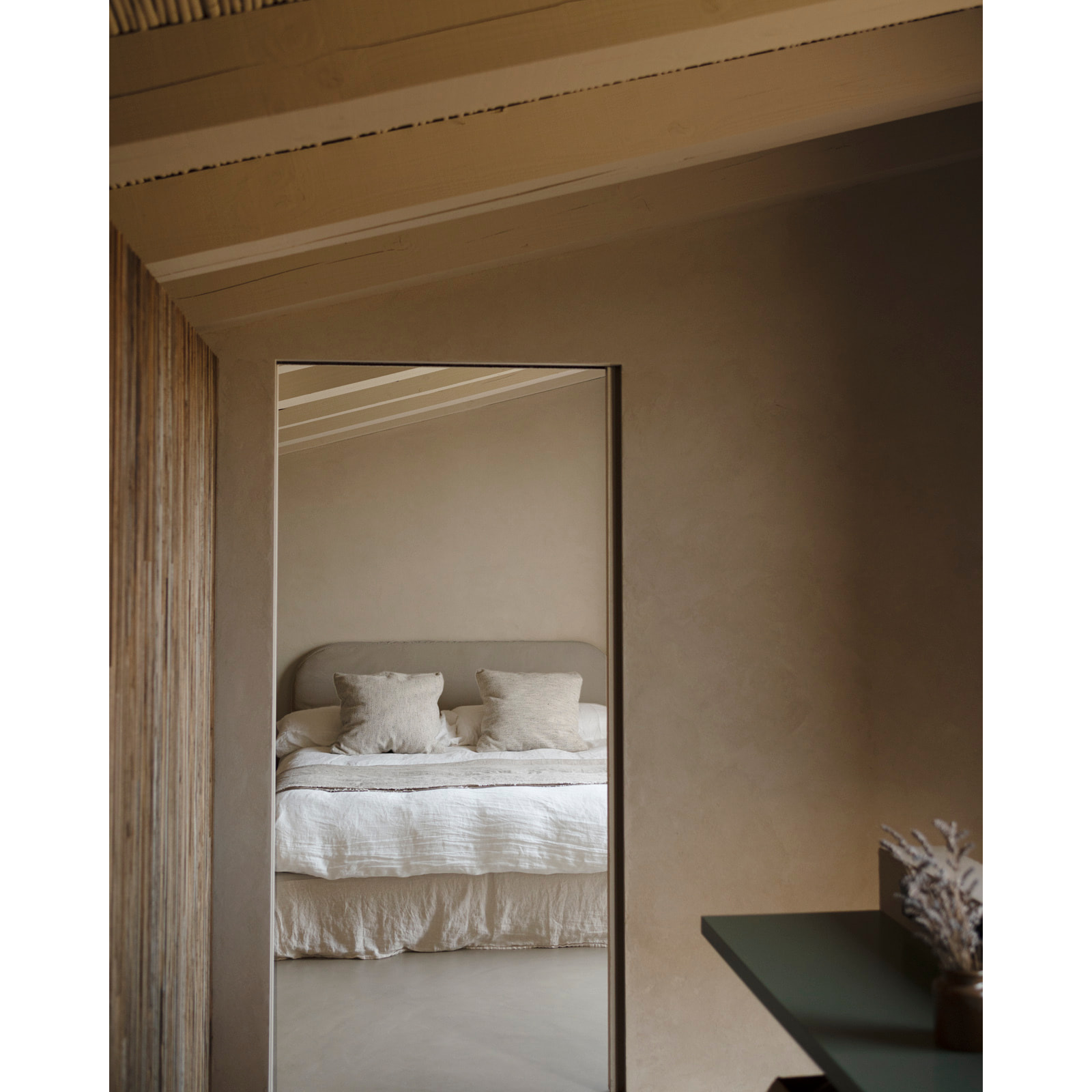 Tête de lit déhoussable en velours côtelé brun taupe en différentes tailles