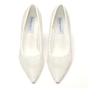 Dècolletè pumps in simil pelle con tomaia bucherellata ricoperta di strass