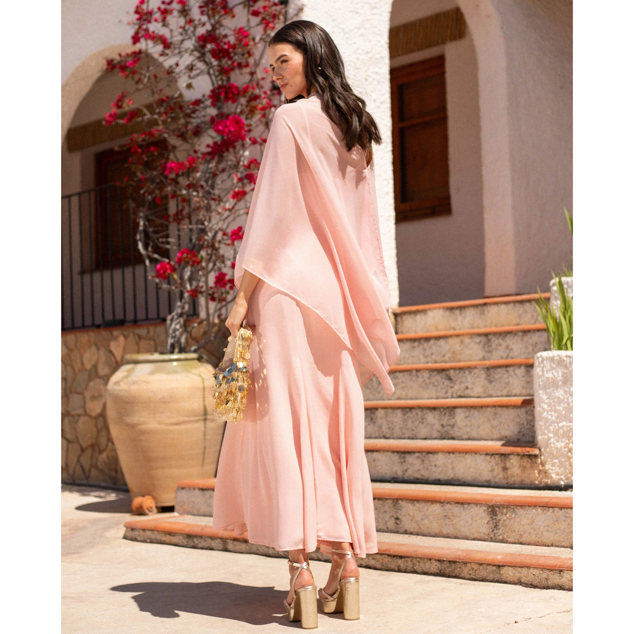 Vestido largo de corte imperio con tirantes