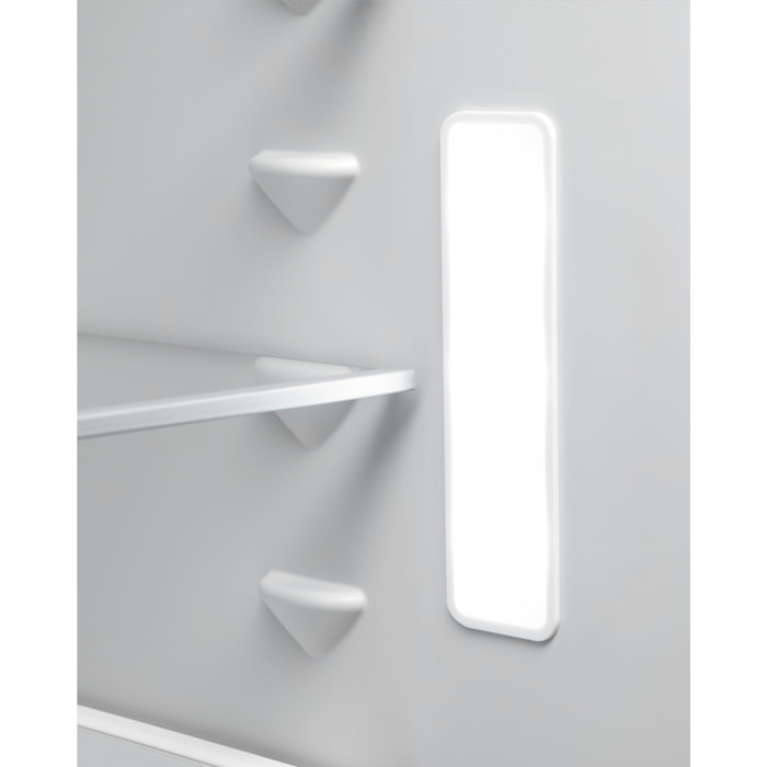 Electrolux Frigocongelatore Serie 900 MultiChill 0° 177,2 cm ENV9MD18S