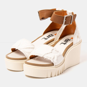 Sandalia de cuña 2085S JEANS WHITE-CUERO/ CATANIA color White-cuero